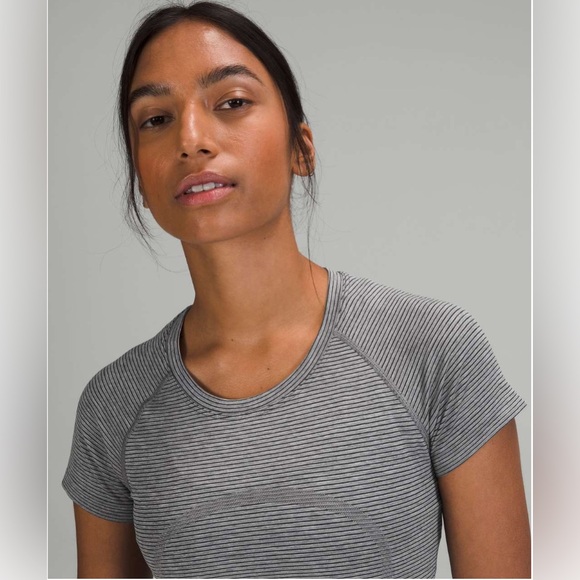 lululemon athletica Tops - Lululemon Athleta Swiftly Tech Tee